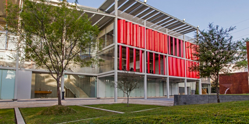 ipade-business-school