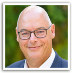 albert-fernandez-professor